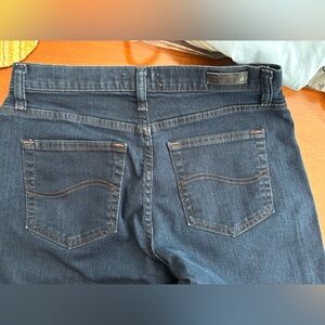 🔥5 pieces for $20 Lee Relaxed Fit Deep Indigo Jeans